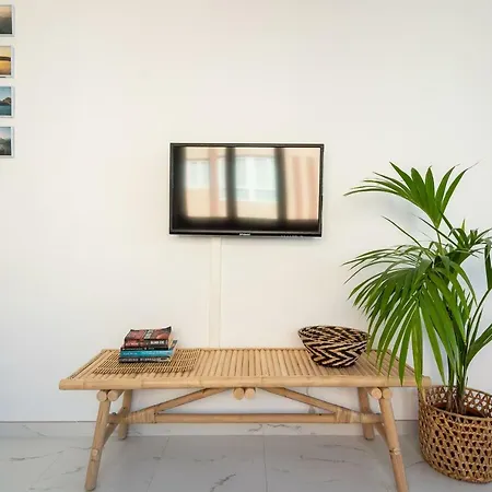 Breeze Sea View Canteras Apartment *