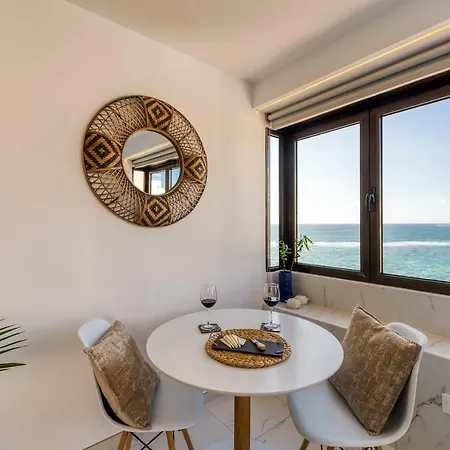 Breeze Sea View Canteras Apartment