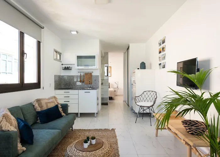 Breeze Sea View Canteras *