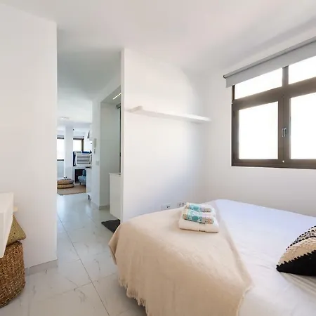 Breeze Sea View Canteras Апартаменты *